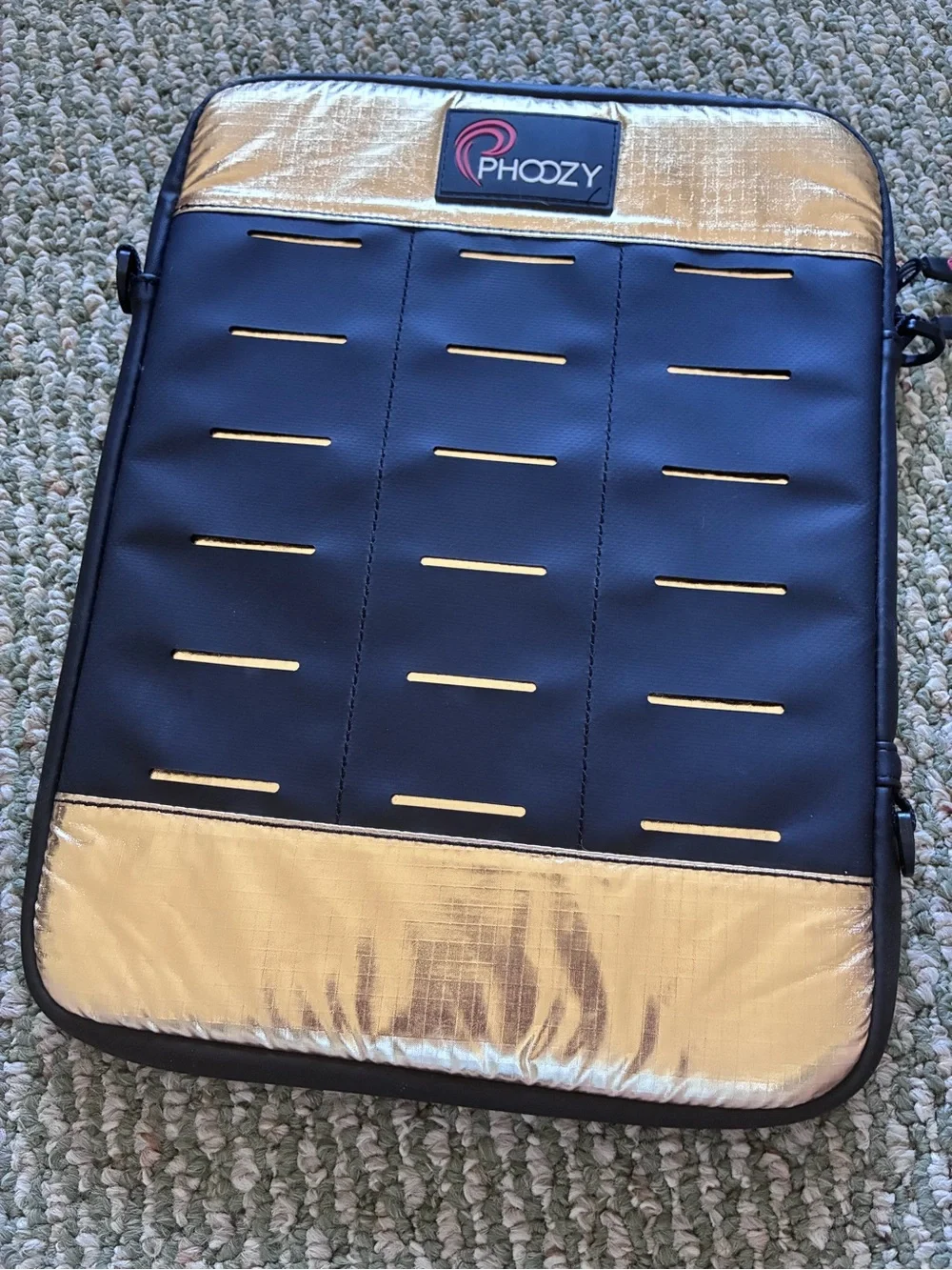 😎 Phoozy thermal bag for large tablet/laptop